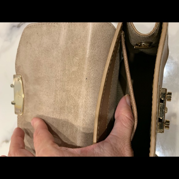 Furla Metropolitis Crossbody - Picture 9 of 11